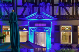 Bergstraße leuchtet