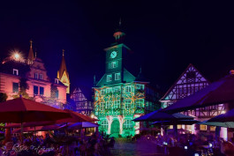 Bergstraße leuchtet