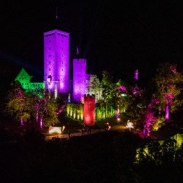 Bergstraße leuchtet