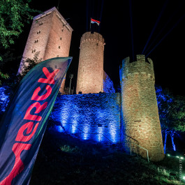 Bergstraße leuchtet