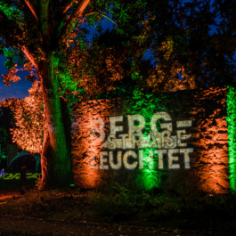 Bergstraße leuchtet