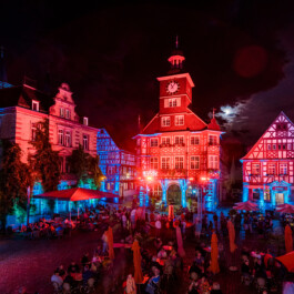 Bergstraße leuchtet